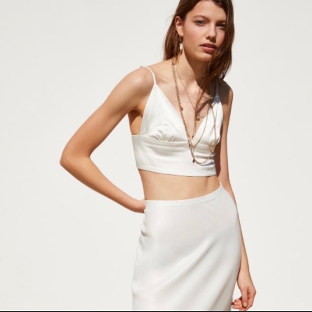 ZARA CROPPED SATIN TOP / WHITE / SIZE S